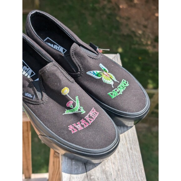 Vans Platform Slip Ons Black Glow In The Dark NWT Women's 9.5 - Picture 2 of 8